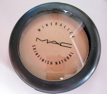 Organic Makeup on Review  Mac Mineralize Skinfinish Natural Aka Msf   Totto The Leopard